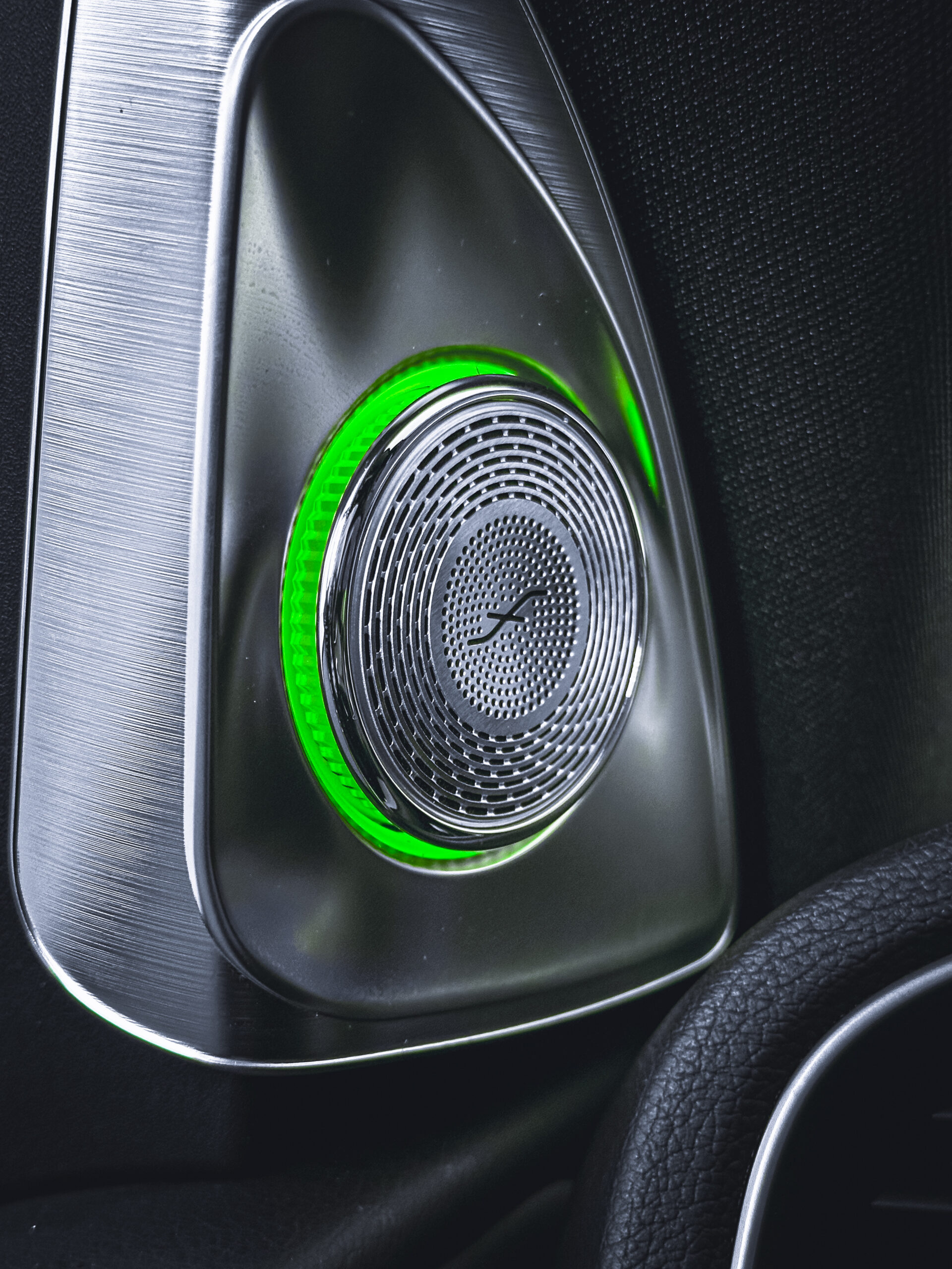 Ambient lighting on centre console